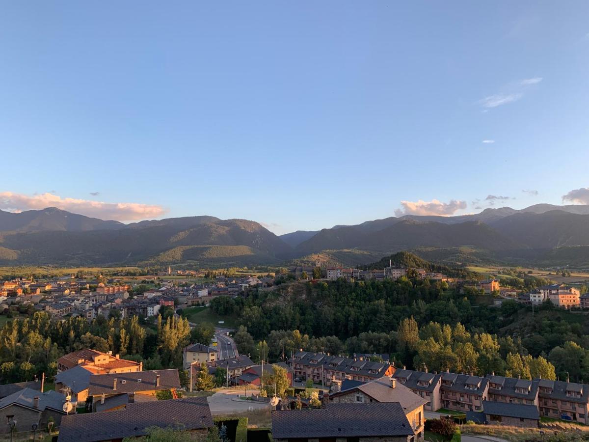 Fonda Biayna Ξενοδοχείο Bellver De Cerdanya Εξωτερικό φωτογραφία